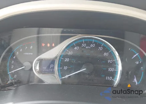 2012 Toyota Sienna Xle V6 8 Passenger из США, поврежденный, VIN 5TDYK3DC4CS181110